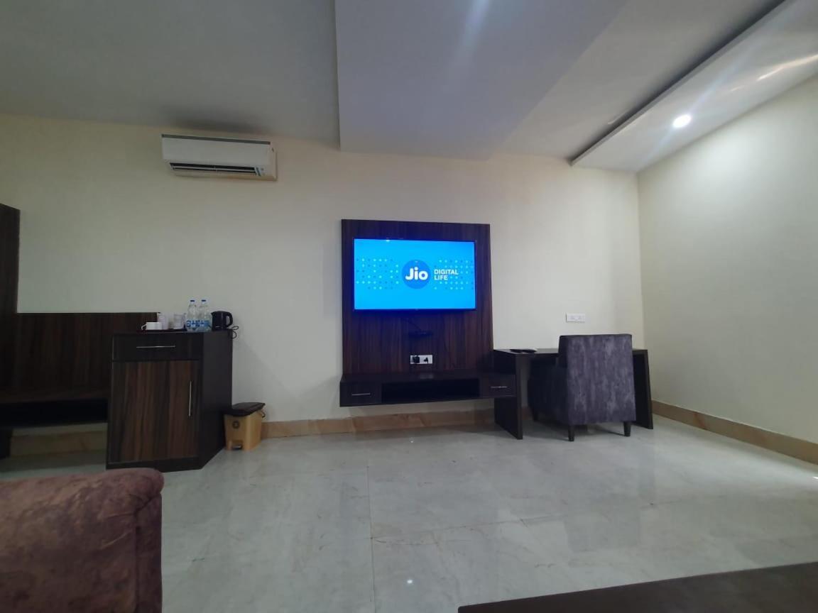 Akash Hotel Managed By Jk Hotels & Resorts Kathua Exterior photo